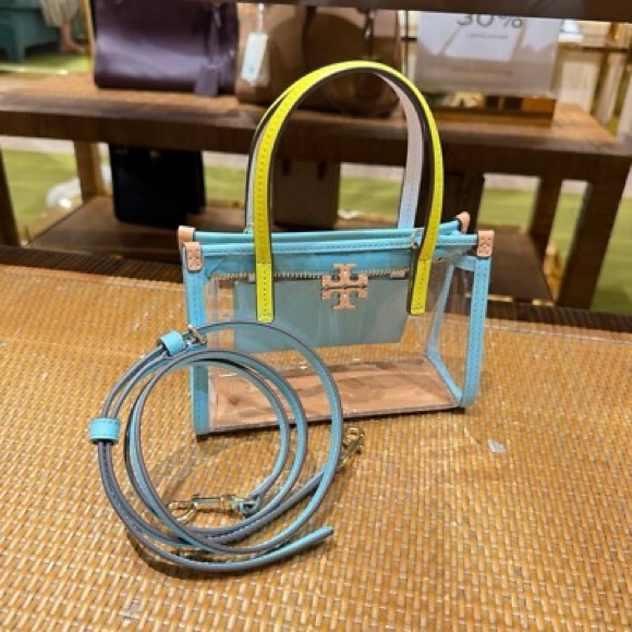 Tory Burch Handbags - 🚫SOLD OUT🚫

✨🌊 Tory Burch Blake Clear Mini Tote — Sea Foam Green ✨🌊